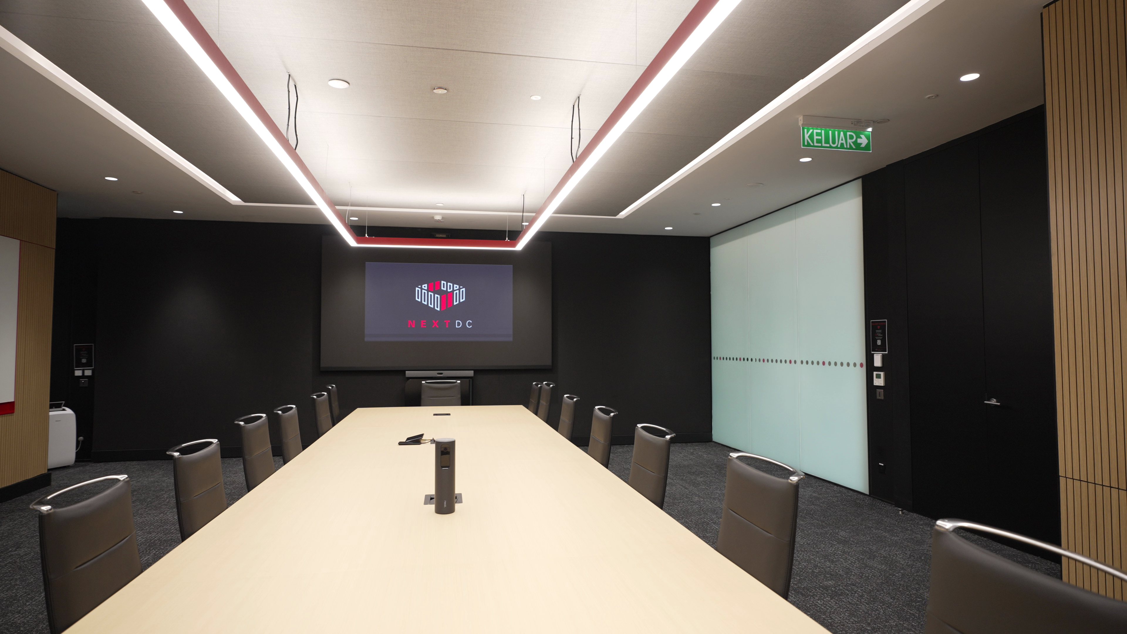 KL1 Boardroom_001
