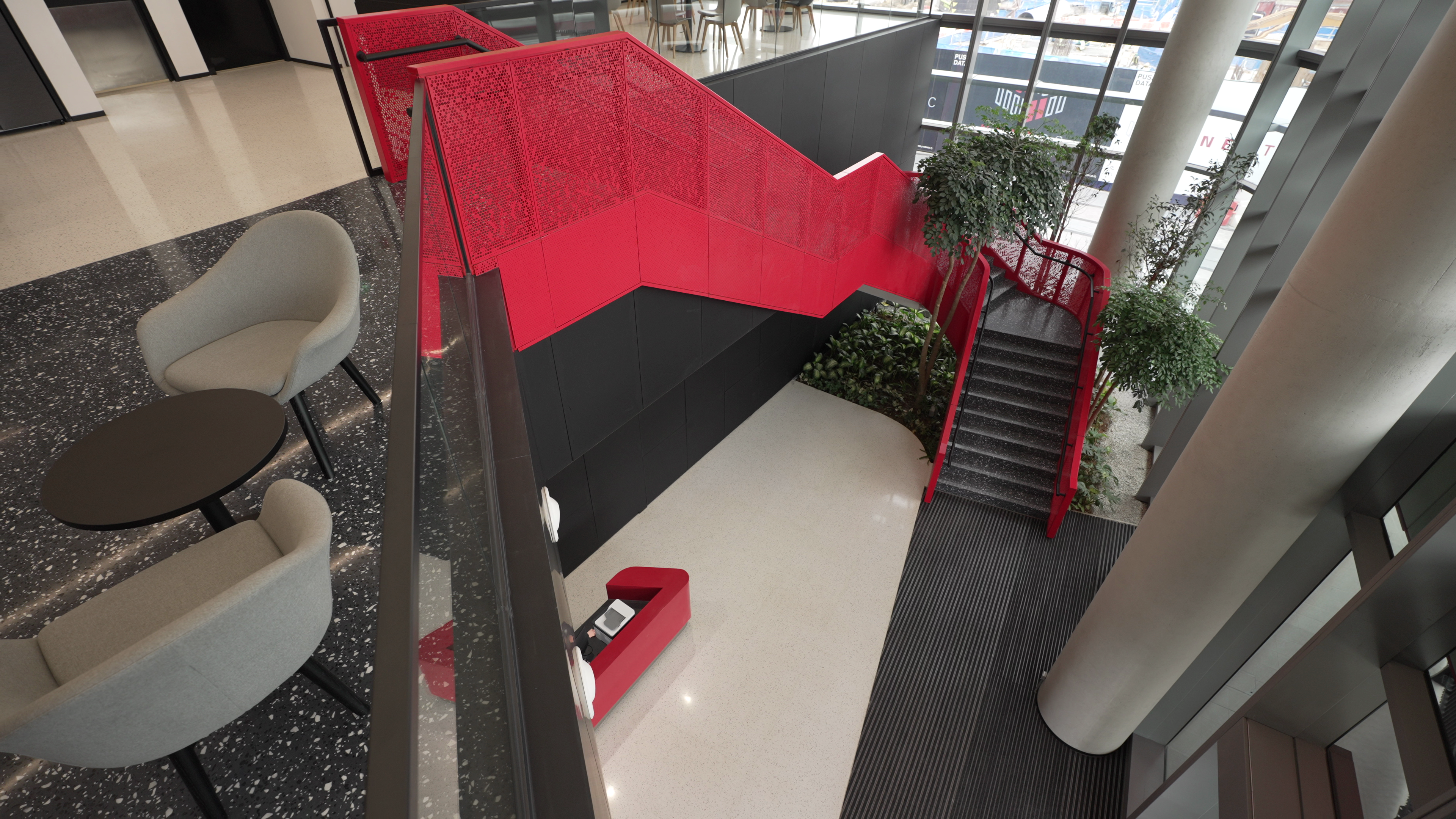 KL1 L1 Breakout Area_002